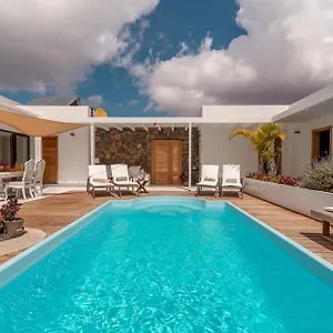 Pensjonat Shepherd - Luxury Fuerteventura, Lajares